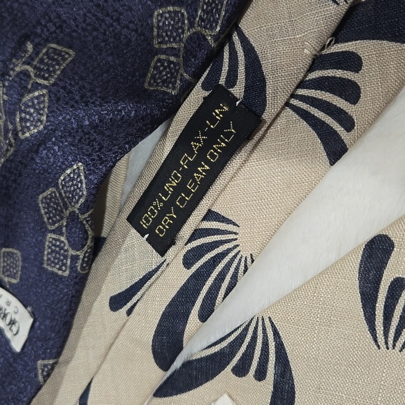 Giorgio Armani 100% pure silk 2 ties blue and taupe made in Italy - Picture 6 of 6